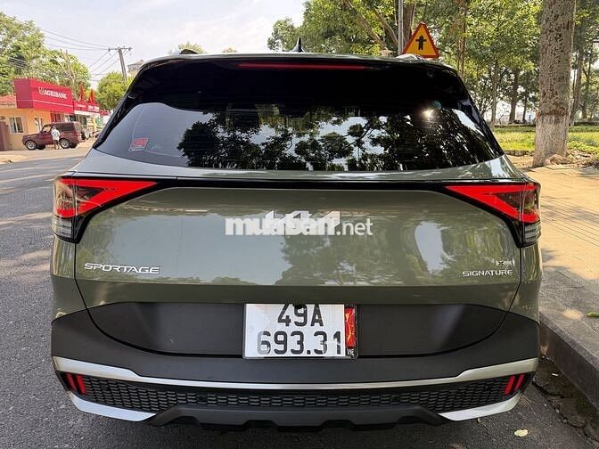 KIA Sportage 2024 Signature X-Line 10.000 km Xanh