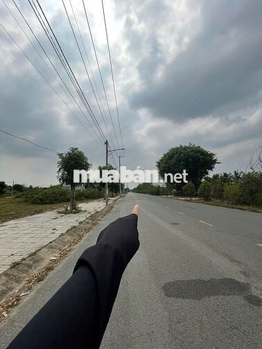 🔴ĐẤT NÓNG HỔI🔴VIEW KÊNH CHÌM KT11🔴SẴN SỔ HỒNG🔴