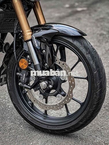 Honda CB300R Đen, có giao lưu xe.
