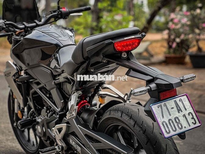 Honda CB300R Đen, có giao lưu xe.