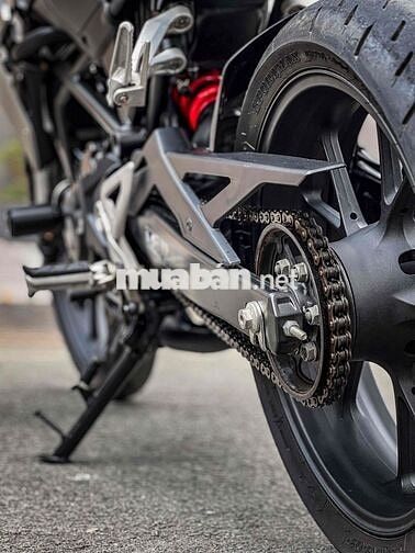 Honda CB300R Đen, có giao lưu xe.