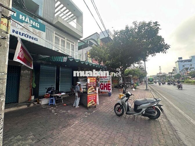 Cho Thuê Nhà Nguyên Căn Mặt Tiền Tô Ký, Chợ Cầu 18tr/th LH ***