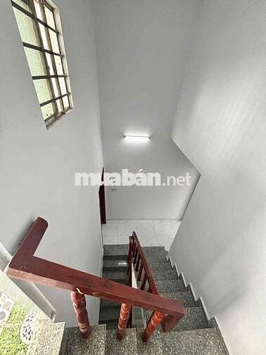 NHÀ PHỐ 1 LẦU GIÁ RẺ 3 PHÒNG NGỦ