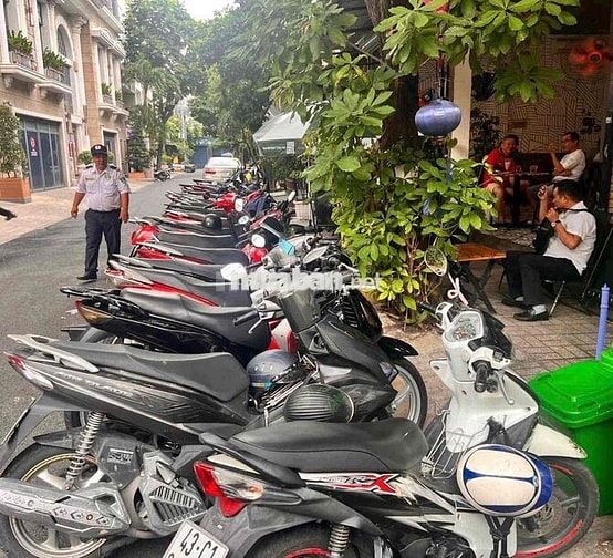 Tuyển 2 bạn làm thêm giờ