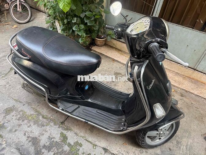 Piaggio Vespa LX 2011