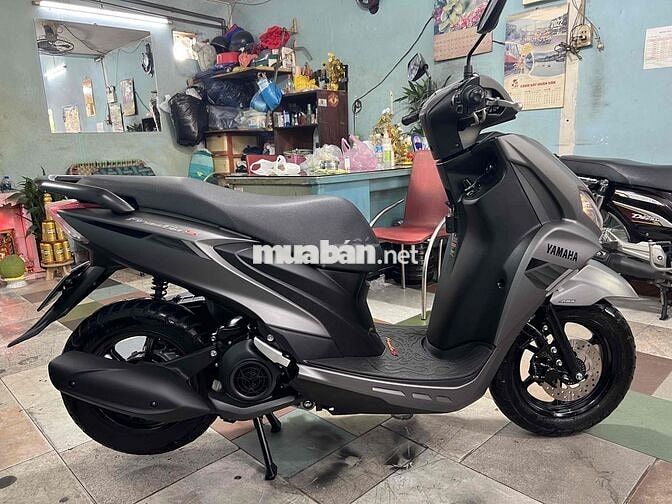Yamaha FveeGo S Xám xi măng Mới