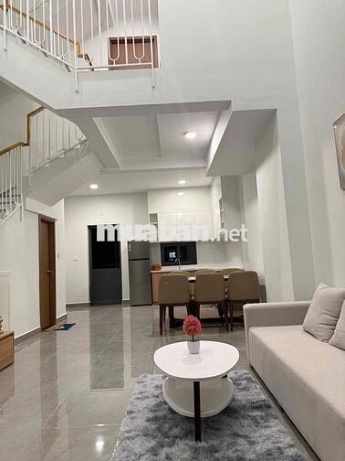 Chính chủ cho thuê nhà mới 100% dọn vào ở liền, full nội thất,