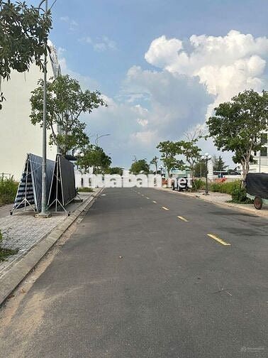 Bán đất nền dự án Hà Tiên Centroria, 4tỷ, 200m2, đẹp nhiều tiện ích