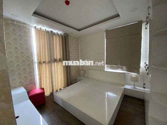 CHỦ CẦN BÁN CĂN 3PN VIEW HỒ BƠI CỦA CHUNG CƯ