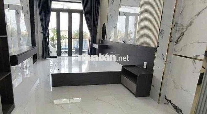 Mặt Tiền 12m Khu NGUYỄN SƠN, 5 x 18m, 3 Tấm, 4 Phòng, 5 WC,1 S Thương