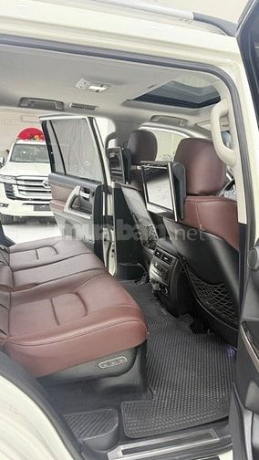 Bán Land Cruiser 5.7 nhập Mỹ, sản xuất 2016.