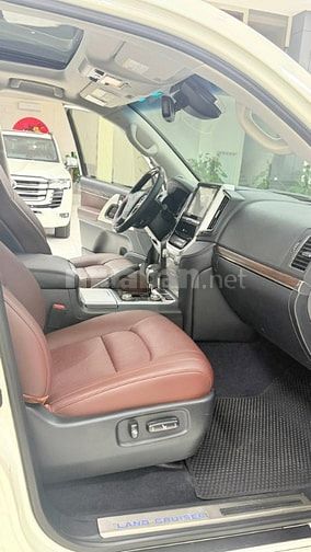 Bán Land Cruiser 5.7 nhập Mỹ, sản xuất 2016.