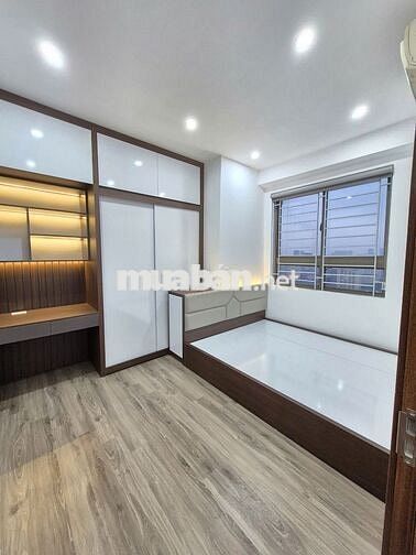 Chính chủ cần bán gấp căn góc dt 68m2 tòa Ct5 Xa La, giá chỉ 4.4 tỷ