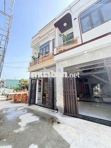 CÙNG TẦM TIỀN 3 TỶ 8 — NHIỀU NGƯỜI VẪN ĐANG PHÂN VÂN GIỮA “MUA XA” HAY