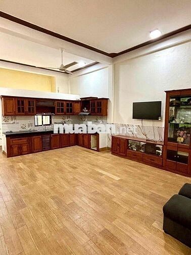 CHO THUÊ NHÀ 2 TẦNG SẠCH SẼ VỪA Ở VỪA KD MT KHÚC HẠO