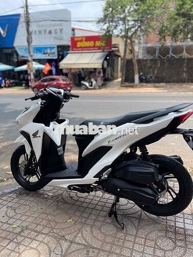 Honda Vario 150 2022 Trắng đen