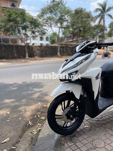 Honda Vario 150 2022 Trắng đen