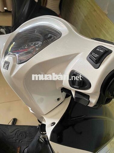 Honda Vision 2018 Trắng 22457 km