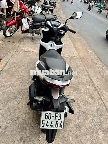 ✳️✳️ Vario 150 Trắng đen 2020 xe đẹp có trả góp