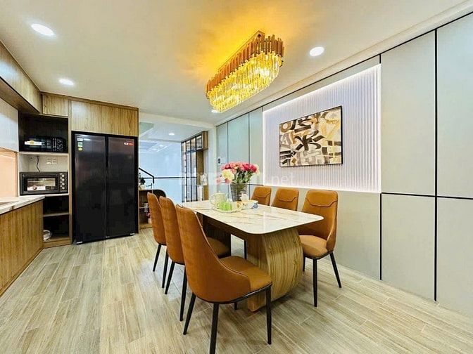 Căn 49.2m² Phan Đăng Lưu, Phú Nhuận xây 1 trệt 3 lầu. Hẻm 5m, sổ sẵn