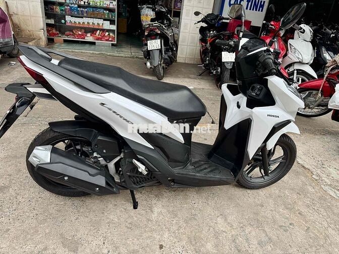 ✳️✳️ Vario 150 Trắng đen 2020 xe đẹp có trả góp