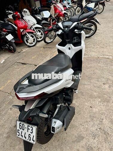 ✳️✳️ Vario 150 Trắng đen 2020 xe đẹp có trả góp