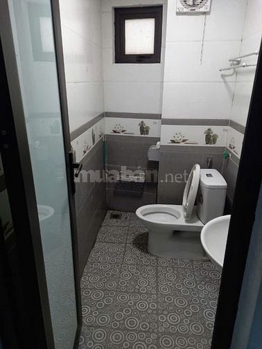 Cho thuê nhà 3 tầng 120m2 tại La Tinh, Đông La, Hoài Đức, HN. 6.5 tr