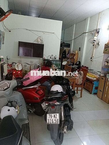 Cho thuê nhà riêng tại đường Phạm Phú Thứ Vĩnh Nguyên Nha Trang