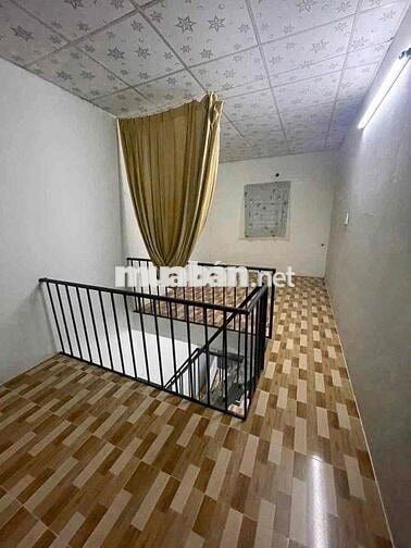 Cho thuê nhà trệt lầu 3,5x6m 1phòng sân đậu ô tô KDC Hưng Phú 1