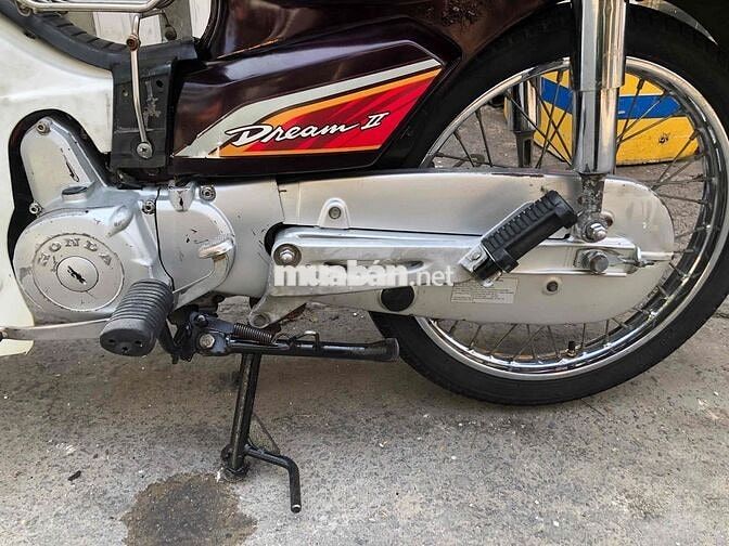 Honda Dream II thái nâu trắng