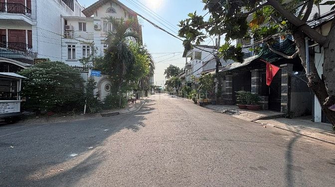 Nhà 1246 Lê Văn Lương, Xã Phước kiển, 184m2, Hướng Đông