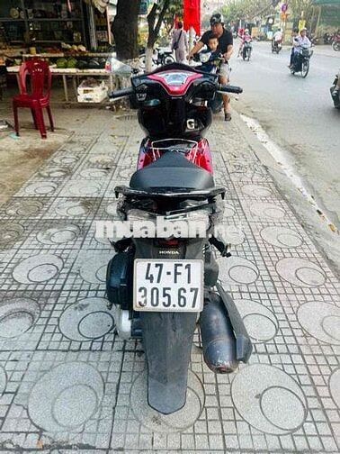 Honda Air Blade 2015 Đỏ đen Zin êm