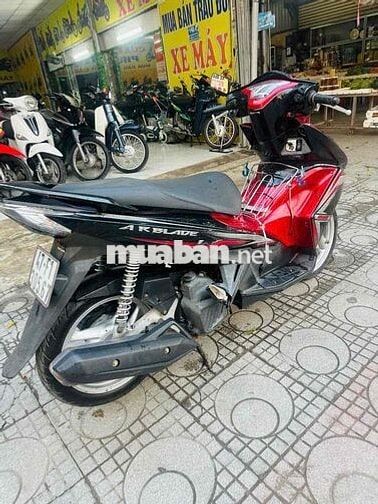 Honda Air Blade 2015 Đỏ đen Zin êm