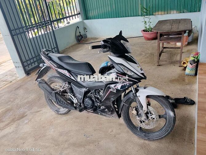 Honda Winner Trắng đen