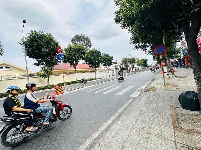 MẶT BẰNG MẶT TIỀN RIÊNG BIỆT NGUYỄN OANH P10 GÒ VẤP GẦN NGÃ TƯ PVT