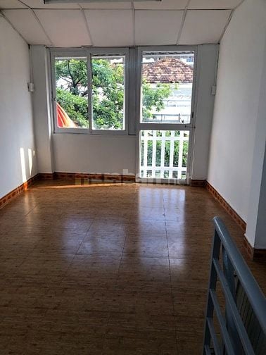 Cho thuê nhà nguyên căn Kỳ đồng Quận 3, hẻm ô tô