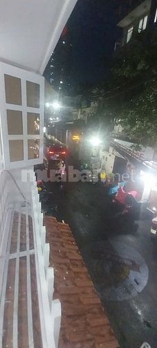 Cho thuê nhà nguyên căn Kỳ đồng Quận 3, hẻm ô tô