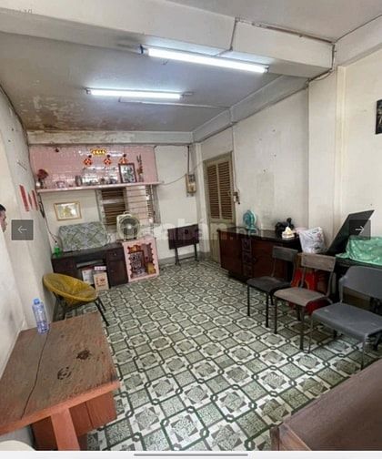 Bán gấp căn hộ chung cư Xóm Cải đường Nguyễn Trãi P8 Q5 chỉ 2,5 tỷ.
