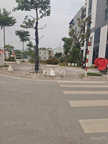 Bán đất mặt tiền Huỳnh Cung, Thanh Trì, Hà Nội - gần UBND, giá tốt