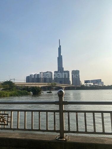 180 triệu/tháng, Cho thuê MT số 3 Nguyễn V. Hưởng, P,Thảo Điền, Tp.HCM
