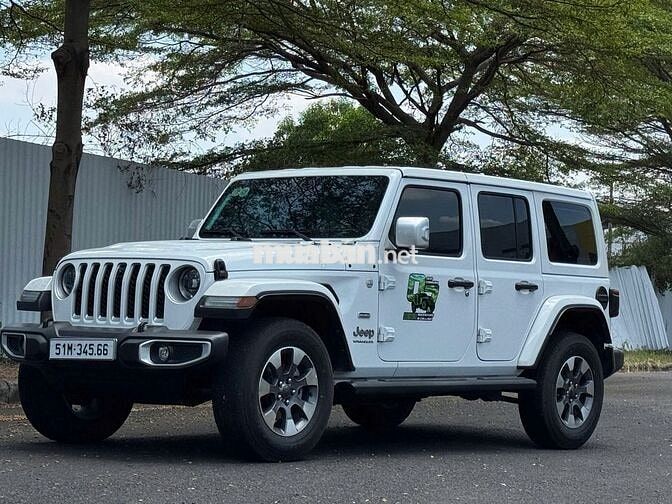 Jeep Sahara JL 2023 Trắng 10.000 km