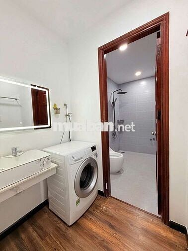 Bán nhà 8x15 hẻm 166 Đồng Khởi 