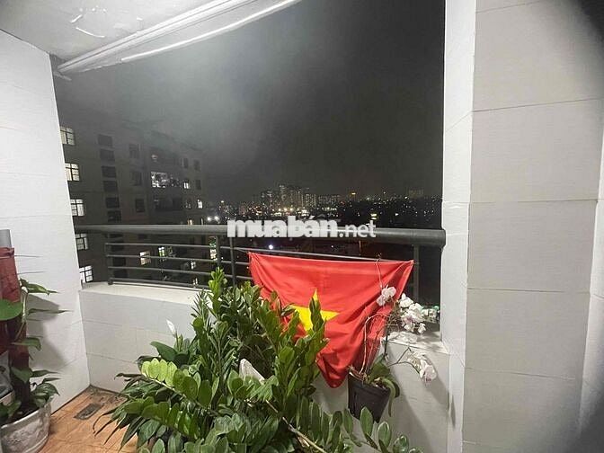 Chính chủ bán căn góc Chung cư B15
