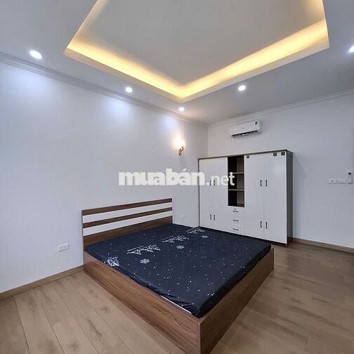 CỰC HIẾM BÁN CHCC NEWSPACE NO09 VIỆT HƯNG 73M 2PN/2WC CÓ THANG MÁY