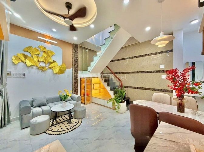 BÁN NHÀ ĐẸP NỞ HẬU ĐƯỜNG HUỲNH VĂN BÁNH PHÚ NHUẬN 