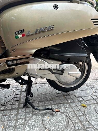 Kimco Like fi 2013 màu Vàng đồng