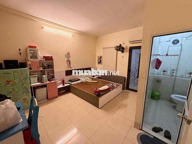Hơn 5 tỷ có nhà Định Công Thượng-Lô góc-Gần phố-Sổ đỏ 25m;*4T;MT4m