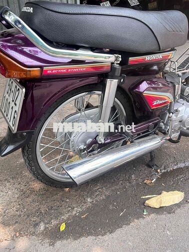 Honda Dream Thái BSTP