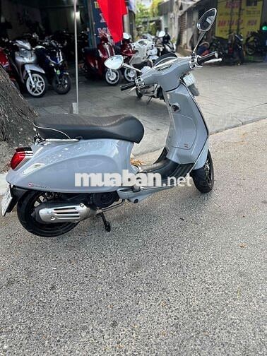 Piaggio Vespa Xám Thắng ABS