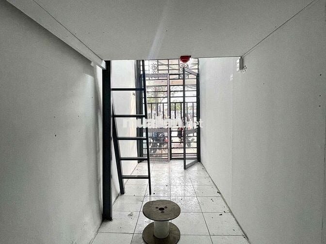 Cho thuê Kiot giá rẻ ngay trường ĐH Tài Chính , Trần Xuân Soạn